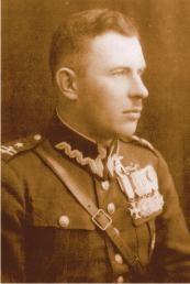 Pniewski Wiktor płk pil.